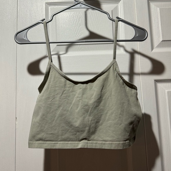 Aritzia TNA Tank Top, Green size large - Picture 1 of 3